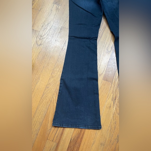 Jessica Simpson sassy skinny flare jeans - Picture 9 of 10